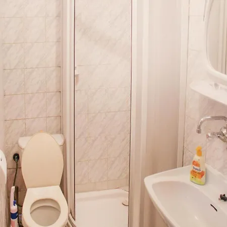 Two-bedroom Holiday In *