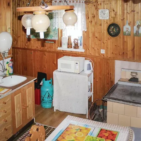 Two-bedroom Holiday In Dovolenkový dom Liptovska Teplicka